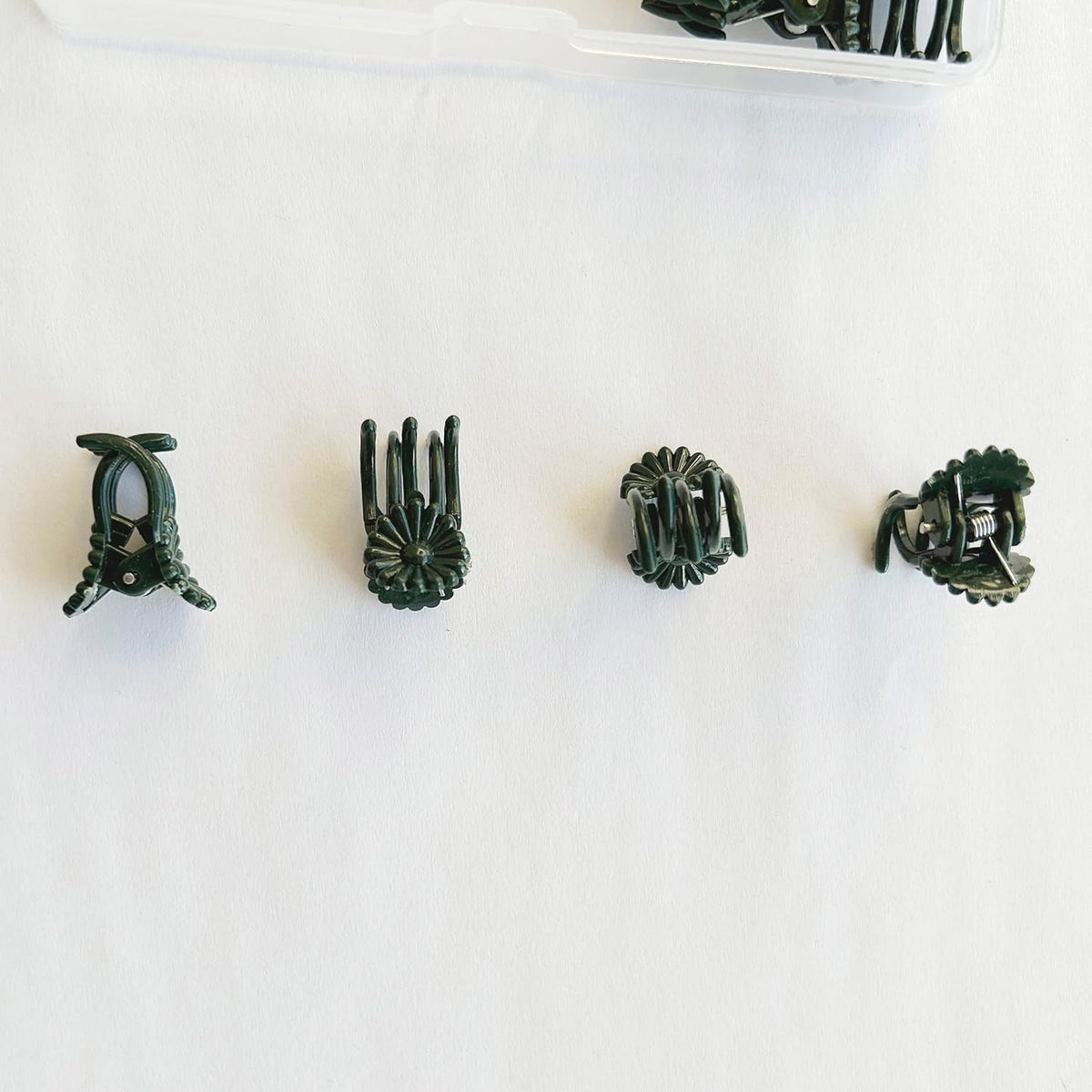 40 Reusable Plant Support Clips - Garden Tool for Supporting and Guiding Plants and Flowers